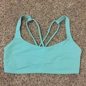 Lululemon Free To Be Bra in Opal